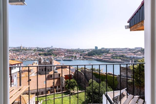 Tmh Virtudes Apartment Porto Exterior photo